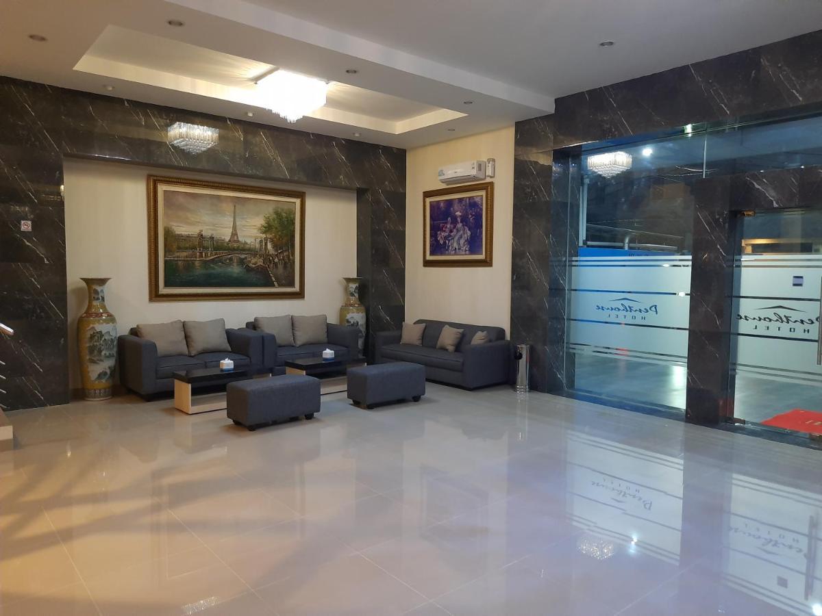 Ams Penthouse Hotel Jakarta Buitenkant foto