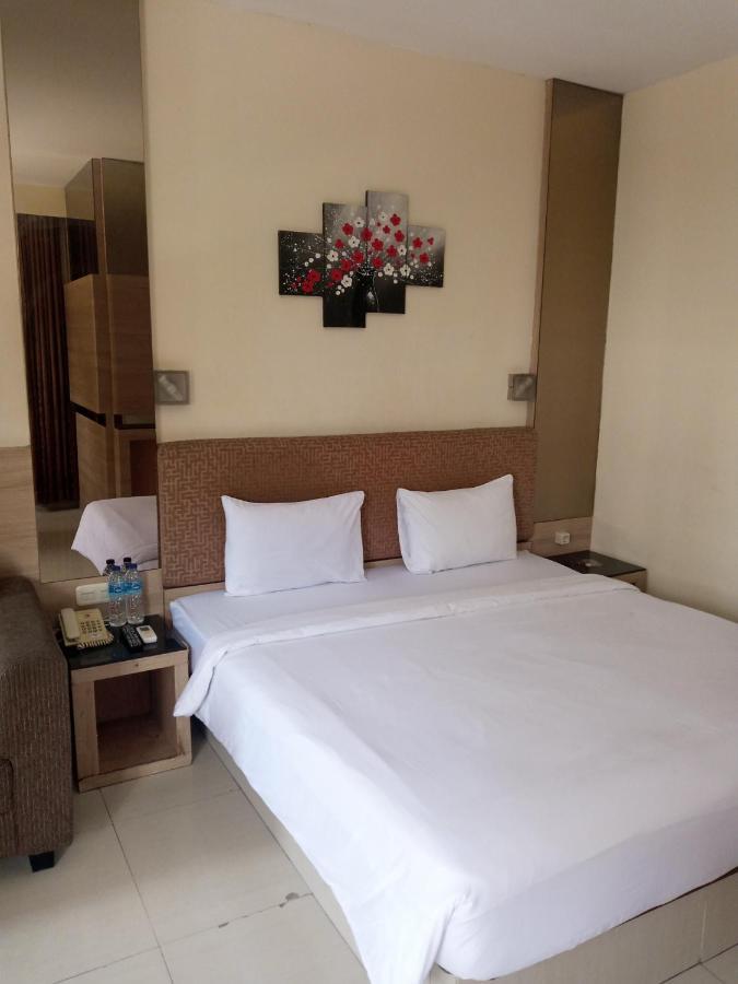 Ams Penthouse Hotel Jakarta Buitenkant foto